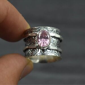 BNWT- Pink Kunzite 925 S/S Spinner Ring Size 7